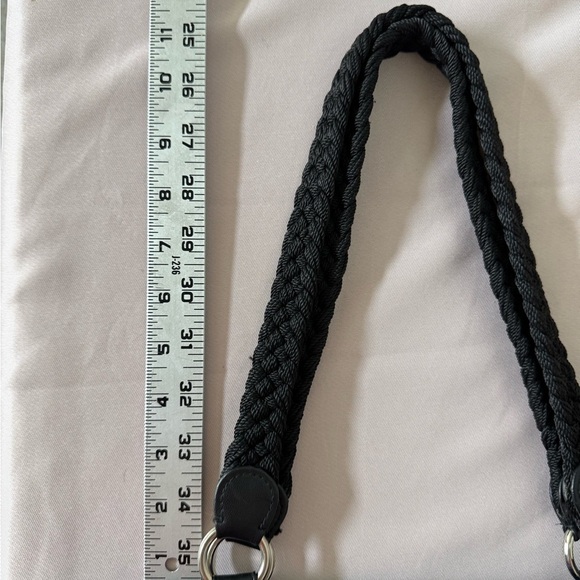 Sophisticated Black Crochet Woven Shoulder Bag Purse - Picture 7 of 7